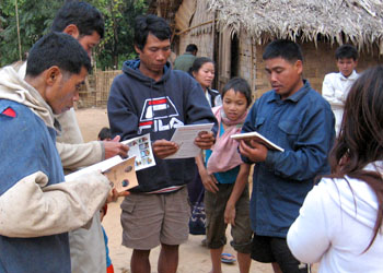 Big Brother Mouse sets up a home-based village library in Laos